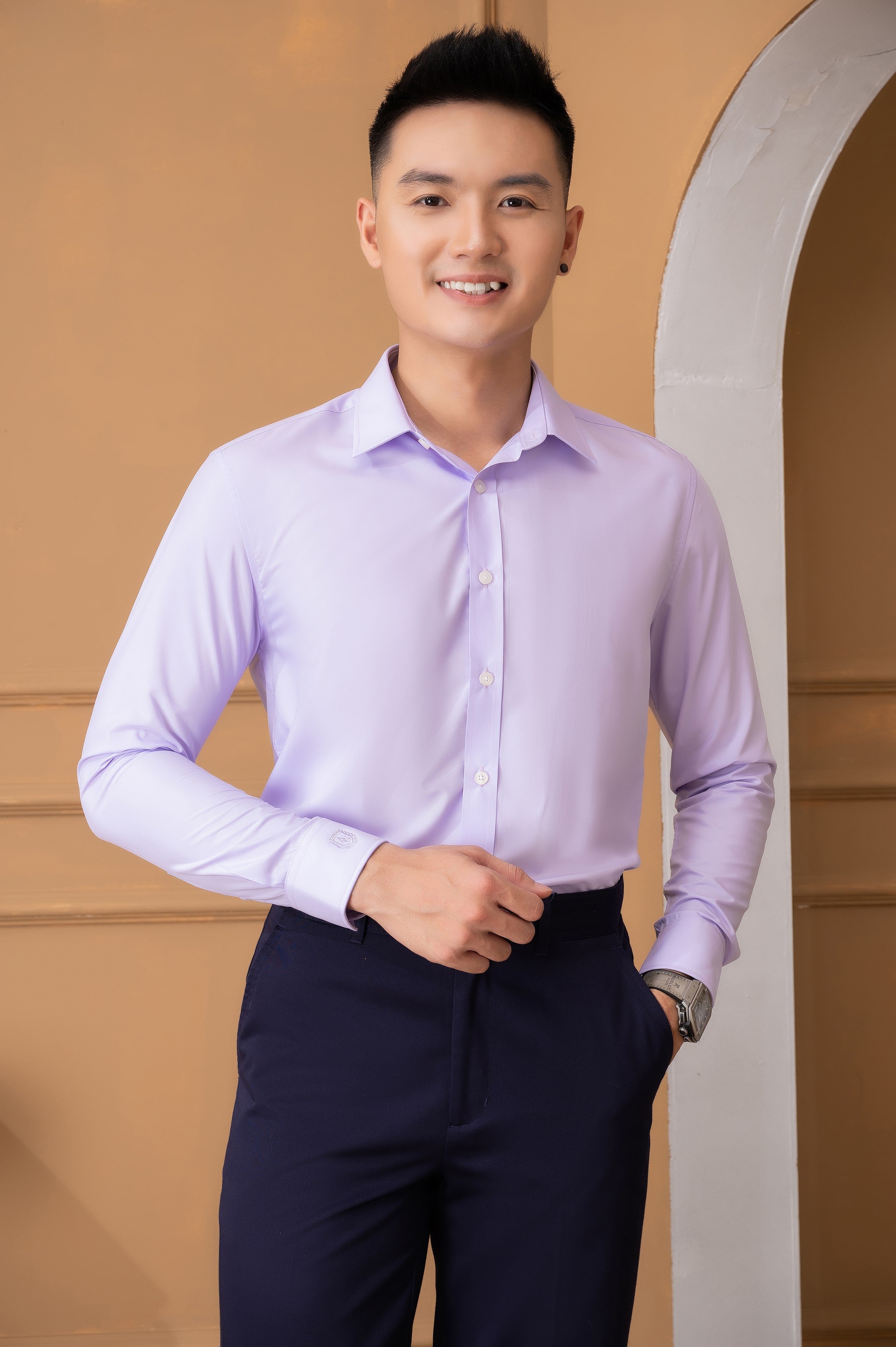 Áo sơ mi nam dài tay cao cấp Aligro ALGS224 chất liệu vải modal form SLIMFIT màu tím khoai môm